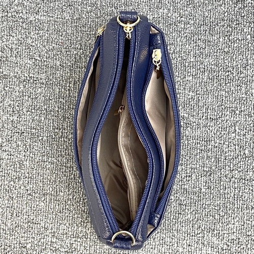 Qianzihu new middle-aged mother bag large capacity multi-layer cash register multi-purpose bag stall messenger bag women's bag wholesale