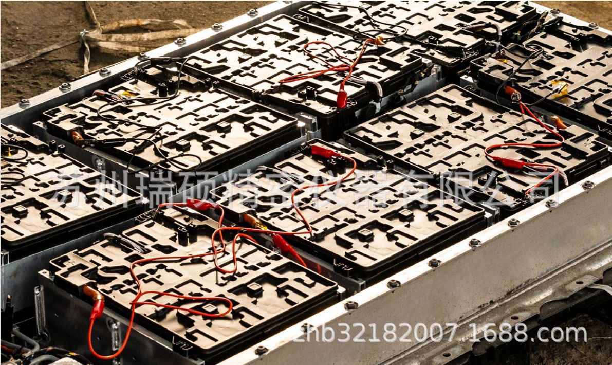 新能源电池汽车电池回收实现原料循环利用保护环境