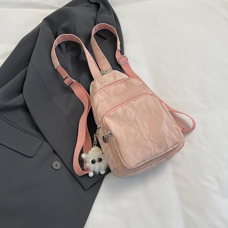 Nuevos productos de cuero suave pu doble uso bolso de pecho de moda de mujer impresión de tendencia nueva mochila china textura mochila pequeña