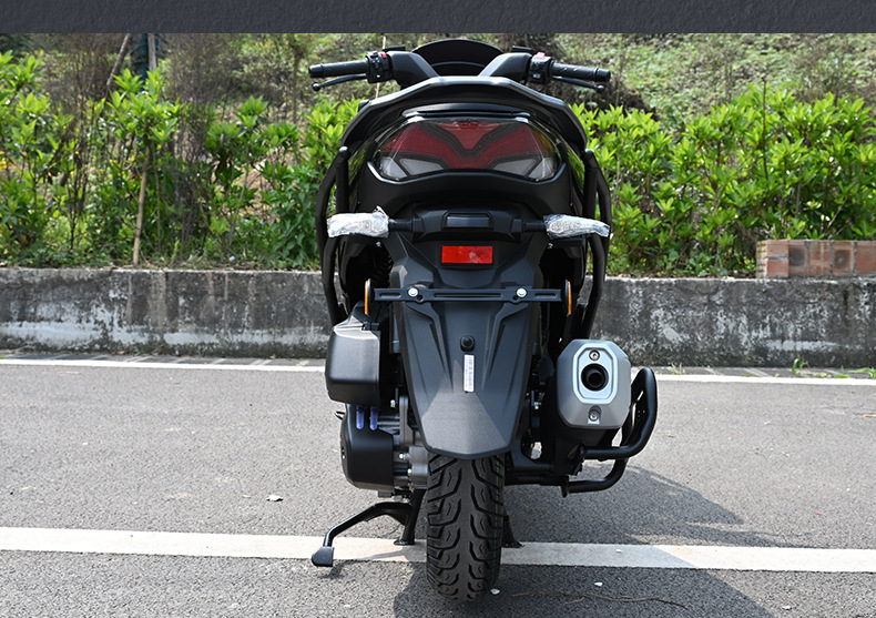 Suitable for Haojue Ufr150 Motorcycle Crash Bars, Front and Rear Anti-Fall Bumper Protection Bars, Modification Accessories