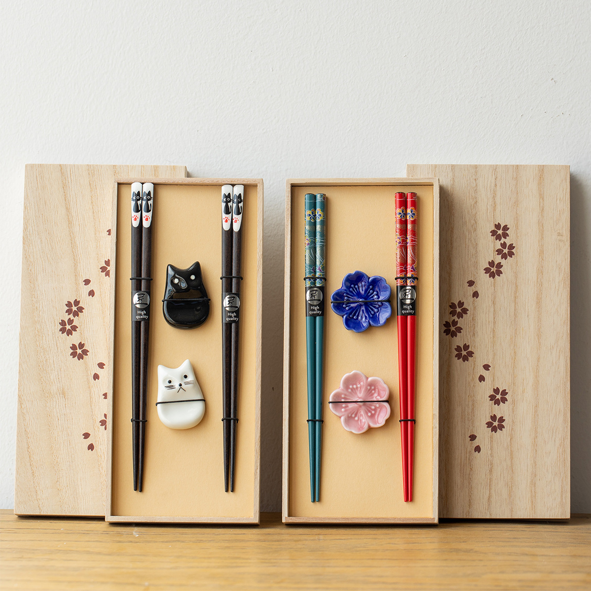 Japanese Imported Tanaka Chopsticks Cherry Blossom Cat Wooden Chopsticks High-End Pair Chopsticks Gift Box Housewarming Tableware Chopsticks Chopstick Holder Gift