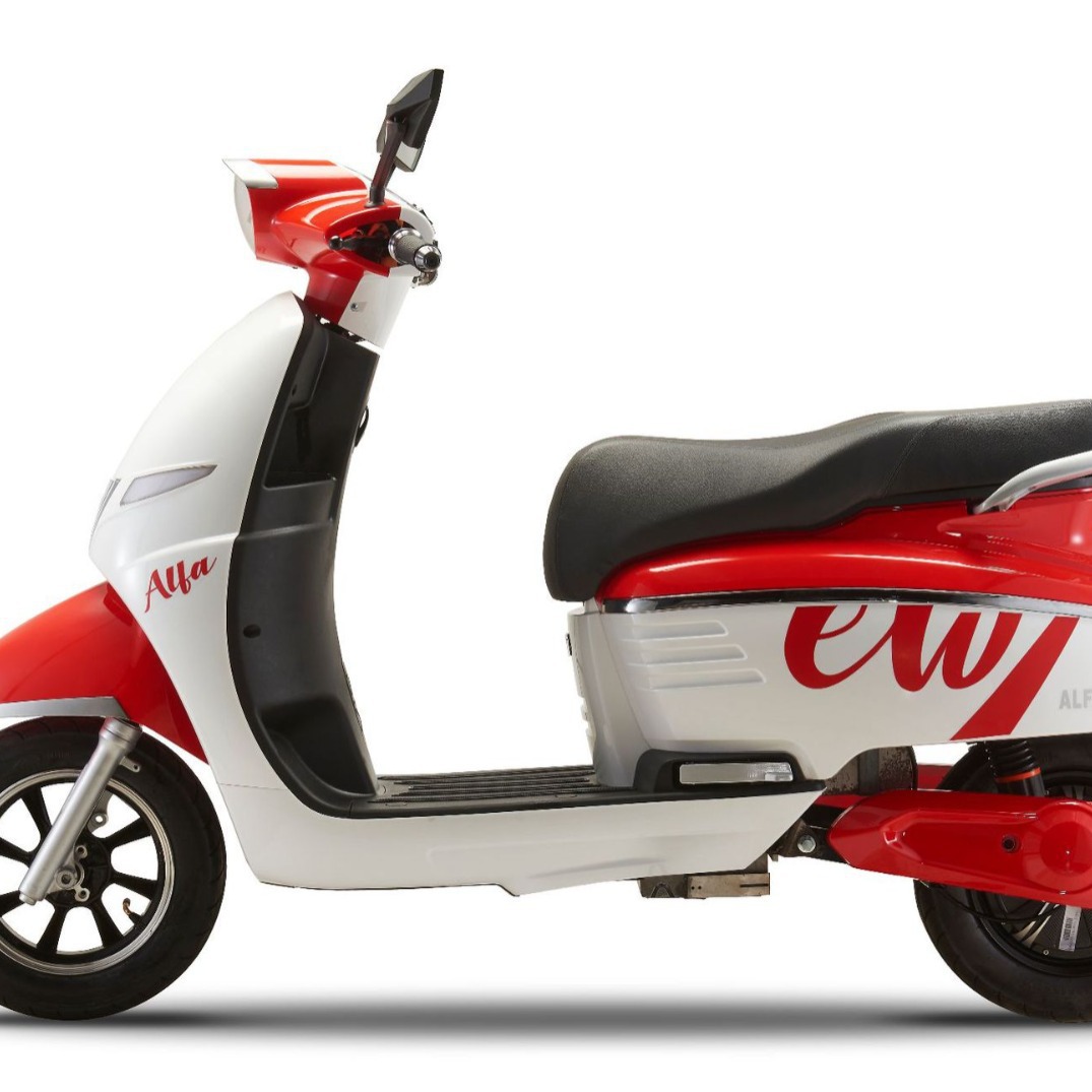 Cross-Border Exclusive Supply of 1500W High-Power 72V Electric Scooter for Men, Long-Distance Travel Electric Motorcycle