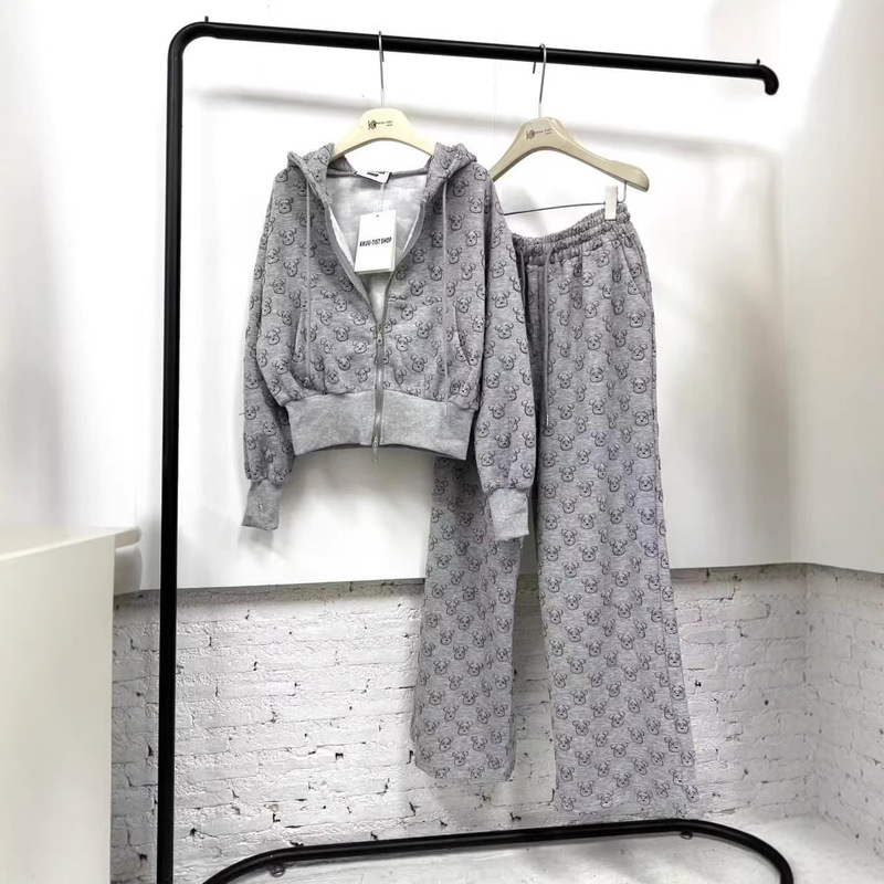 2025 Spring and Autumn Casual Sportswear Set for Women, Loose Hooded Bear Sweatshirt and Wide-Leg Pants Two-Piece Set 2025 Spring and Autumn Casual Sportswear Set for Women, Loose Hooded Bear Sweatshirt and Wide-Leg Pants Two-Piece Set