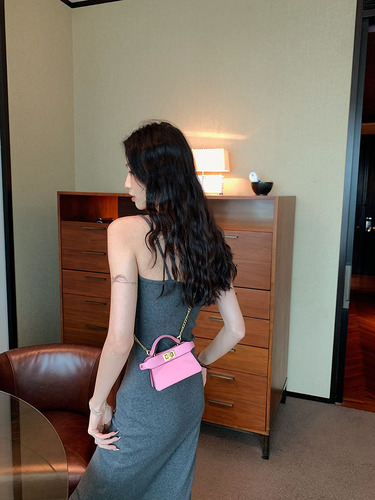 Fashionable girl handbag Korean version new internet celebrity chain crossbody bag mini outing earphone bag simple shoulder bag