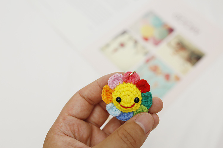 yarn Material Sunflower Pattern Women's Gender 1 Piece Cute Sunflower Yarn Women's Bag Pendant Keychain
