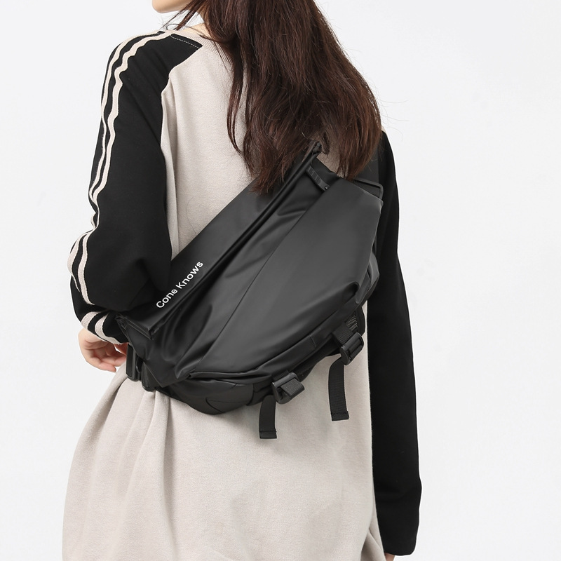 Bolsa de moda bolsa de pecho magnética para hombres y mujeres de moda bolsa de hombro de tela impermeable Película Oxford bolsa de pecho de tela hombro crossbody bolsa de pecho