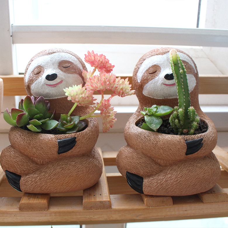 Cross-border new sloth flowerpot ornaments creative resin succulent potted flower vat accessories desktop green plant ornaments wholesale