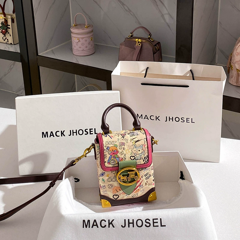 Box, small bag, with little bears, high-quality style