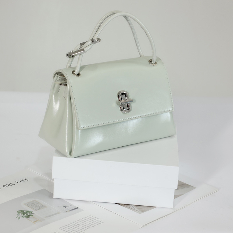 2026 New Fashion Cowhide Crossbody Shoulder Bag For Women Genuine Leather Large Capacity Luxury Versatile Tote Bag - Thumbnail 6
