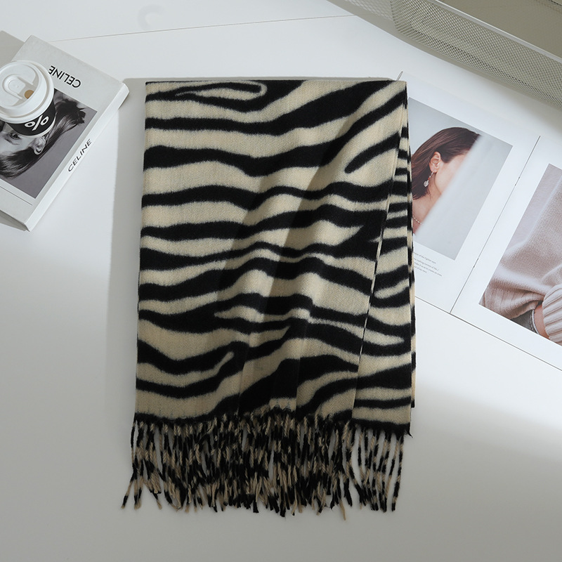 Bufanda de Imitación de Cachemira con Estampado de Cebra, Gruesa, Cálida y con Flecos, para Otoño/Invierno