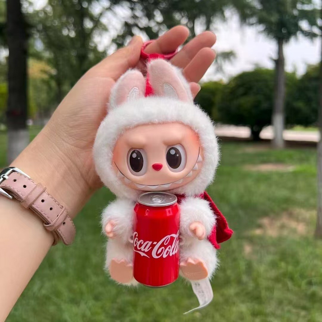 흰색 조국 콜라 캔