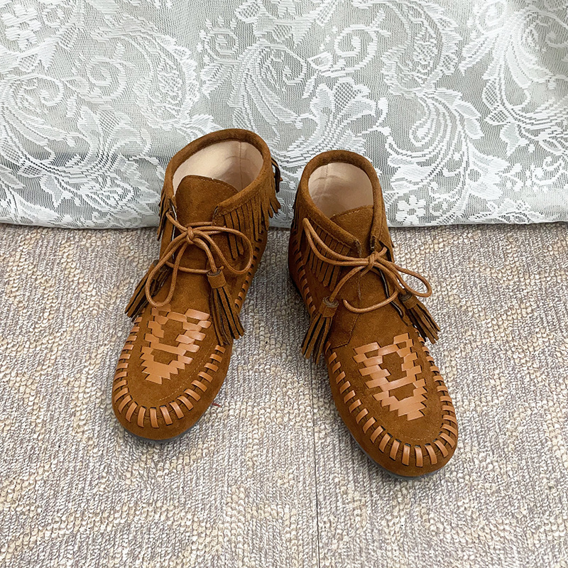 高端2025秋冬新款马丁靴圆头复古平底绑带低筒百搭透气软底流苏靴