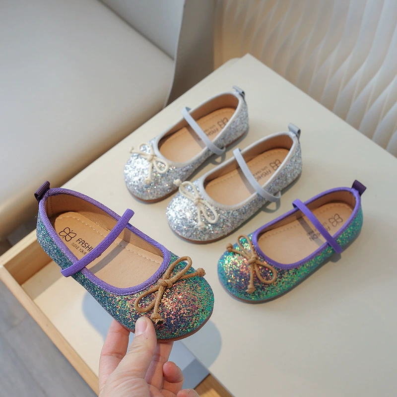 Стильная девушка хрустальные туфли 2024 лето корейская версия принцессы Яркий бриллиант лук принцесса светлая туфли