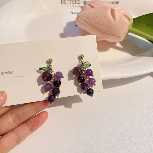 S925 Silver Needle Sweet Purple Crystal Grape Earrings Vintage Fresh Temperament Simple Advanced Sense Earrings Ear Clip for Women
