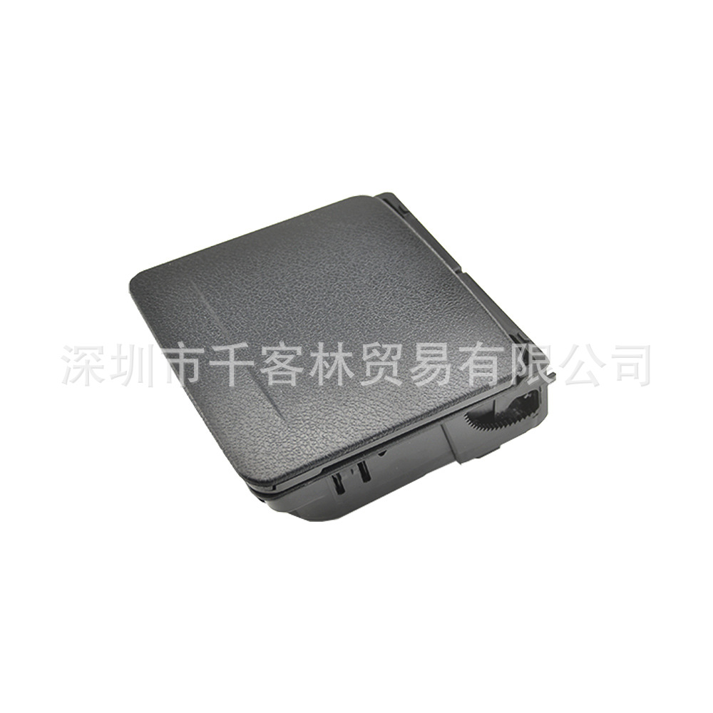 Suitable for Volkswagen Jetta MK5 Golf 5 armrest box rear air vent cup holder rear beverage cup holder water cup holder