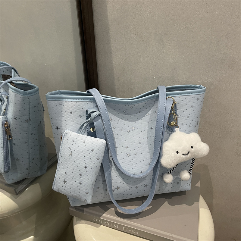 2026 primavera nueva bolsa de hombro de gran capacidad bolsa de brazo universal tendencia transfronteriza dulce viento bolso de mano bolso de mujer