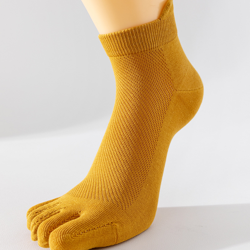 Nuevos calcetines de cinco dedos para hombres y mujeres sin hueso anti-boleta primavera y verano ultra delgados peinados de algodón corto calcetines invisibles de malla