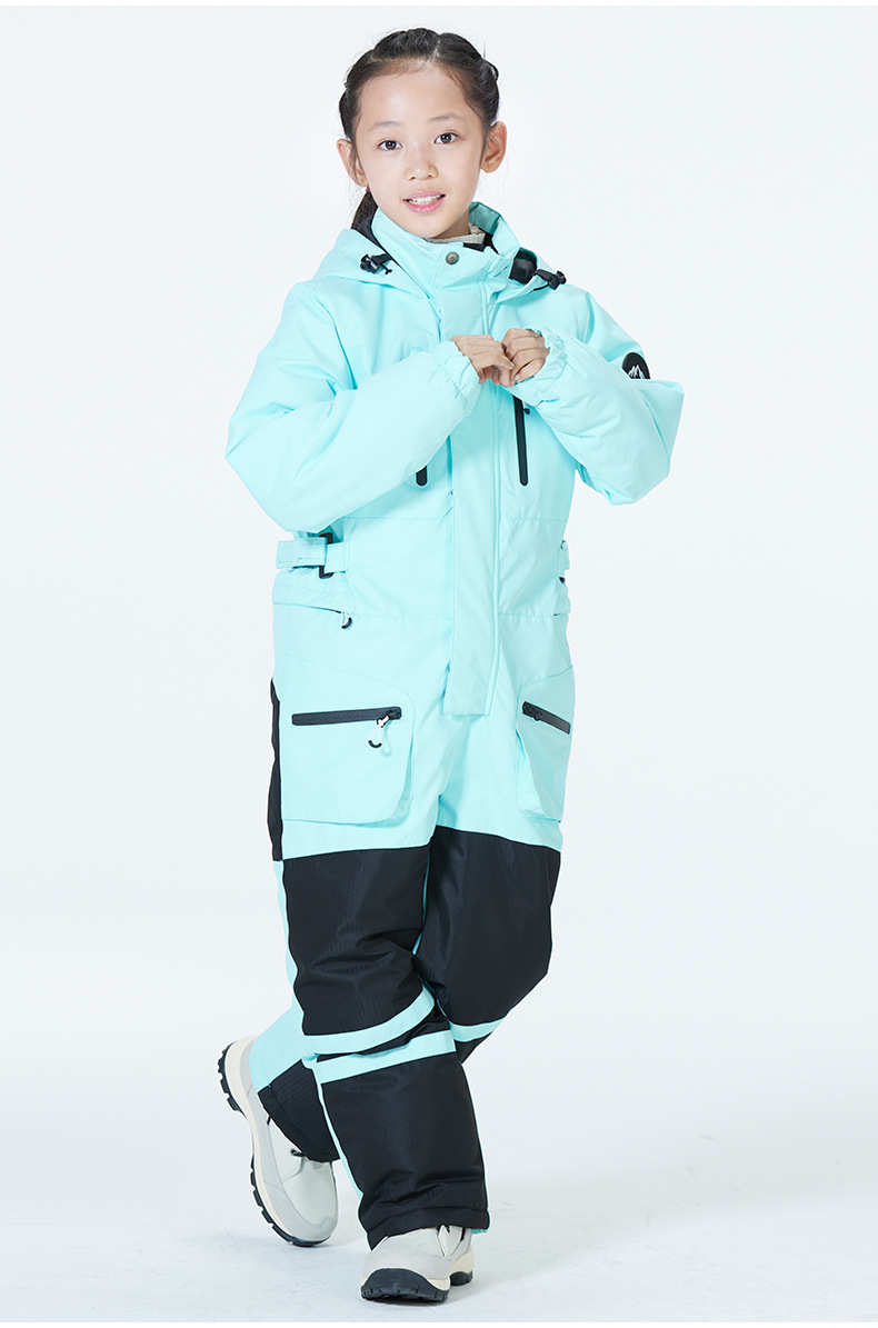 1030 Ski suit 23623.jpg