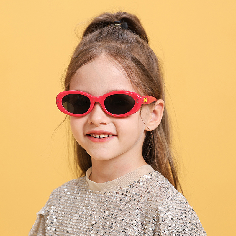 2024 Neue süße Kinderbrille, polarisierte Sonnenbrille für die Grundschule, 7-130_voghion.com