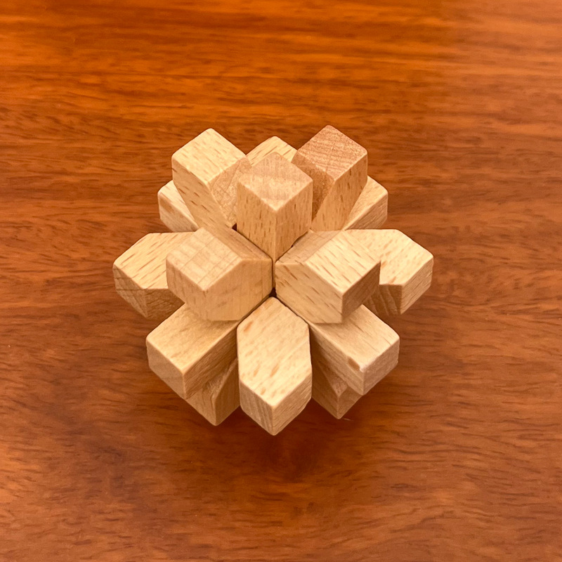 Luban Lock Kongming Lock conjunto completo juguetes educativos para Niños Estudiantes de la escuela primaria tamaño pequeño mini haya Kongming Lock fábrica fija