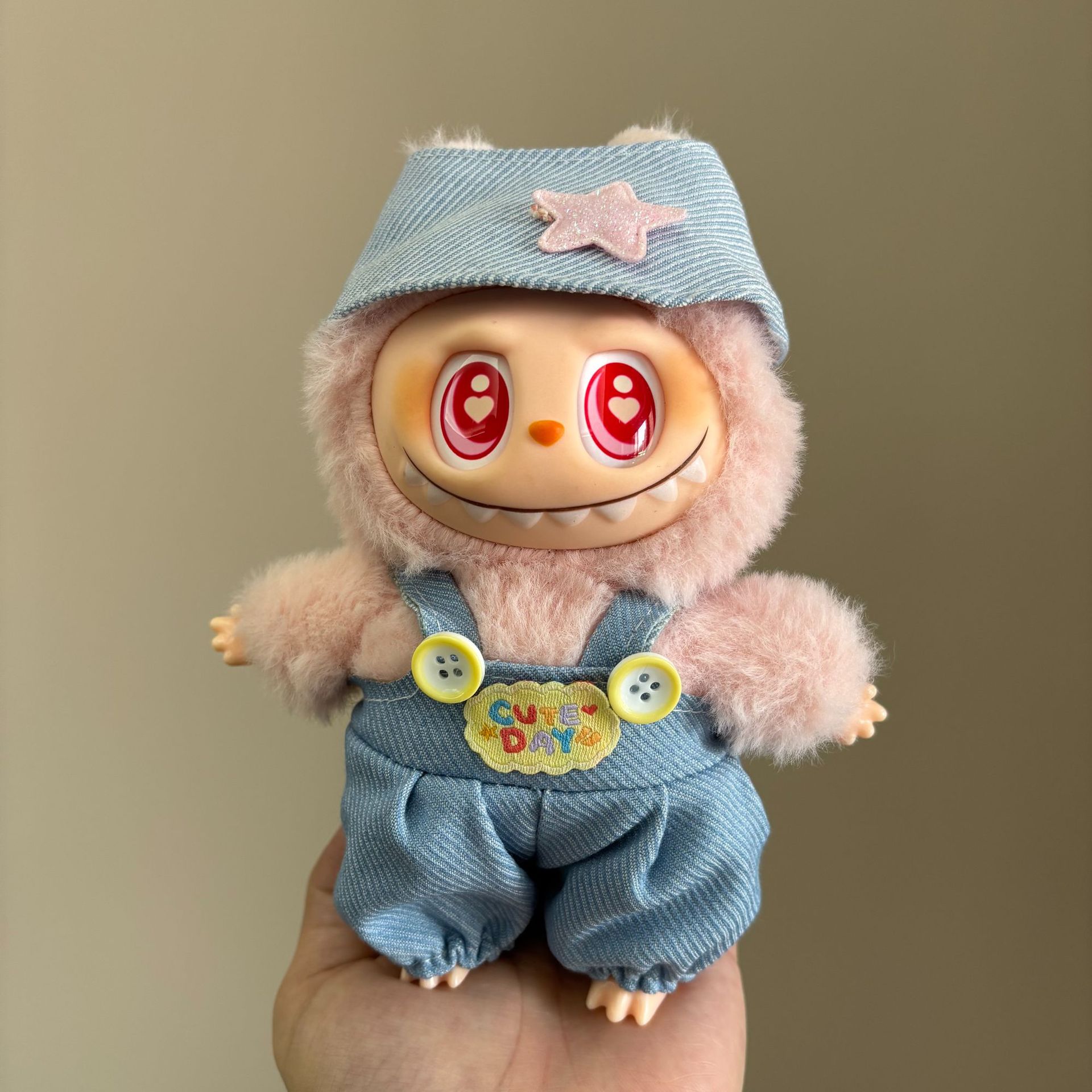 33