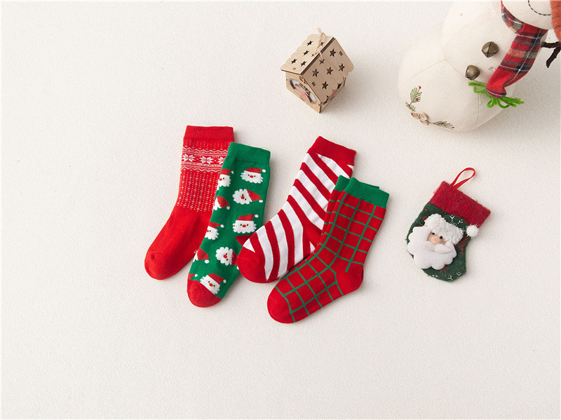 All Seasons Season Kid'S Gender Kid's Retro Santa Claus Stripe Plaid Cotton Crew Socks 4 Piece Set