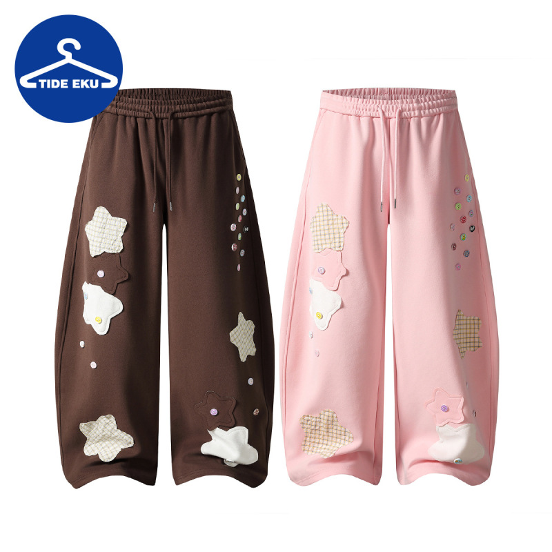 Tideeku Sweet Girl Style Star Patch Wide-Leg Sweatpants for Women, Drawstring Waist with Colorful Button Decoration, Slimming Long Pants Tideeku Sweet Girl Style Star Patch Wide-Leg Sweatpants for Women, Drawstring Waist with Colorful Button Decoration, Slimming Long Pants