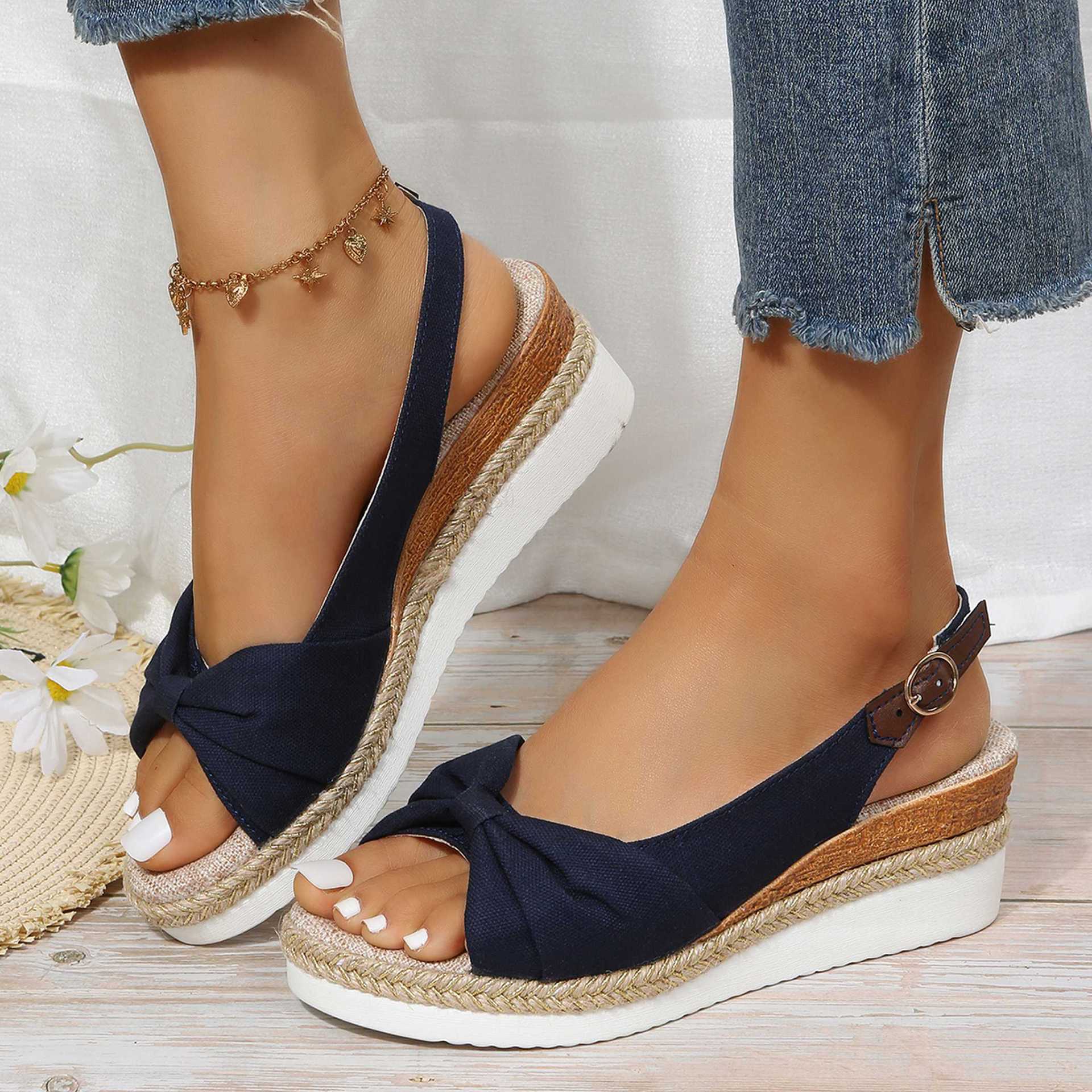 Comfortable Bowknot Design