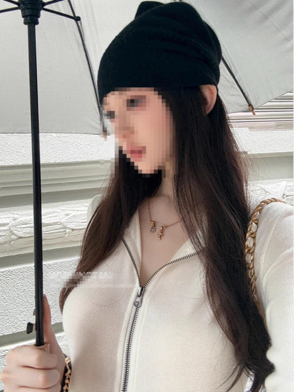 早安樊樊把妹王白色连帽卫衣拉链外套女薄款斜肩短款开衫上衣|undefined