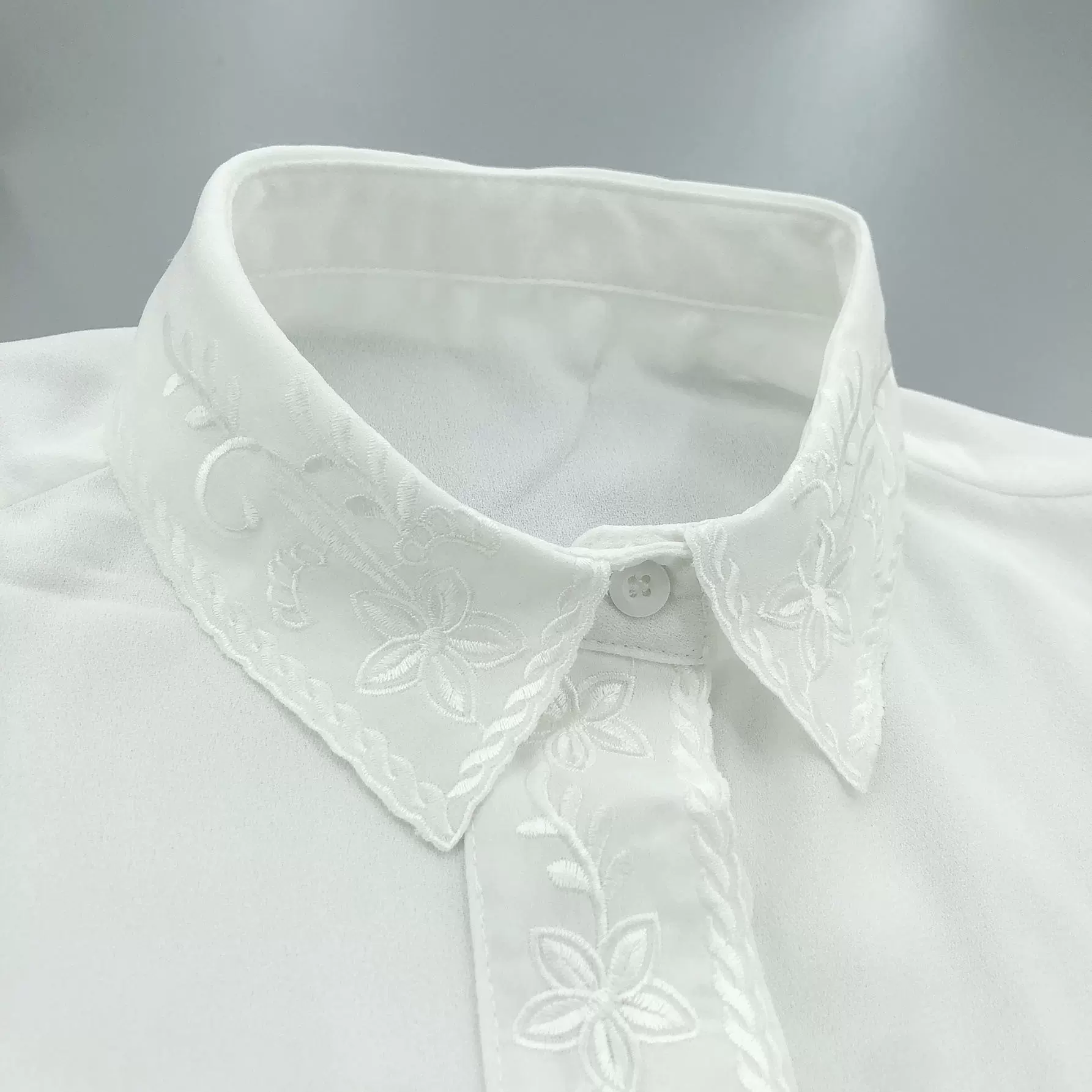 绣花假领子厂家直销女装搭时尚大量现货精美绣花厂里有种假领子