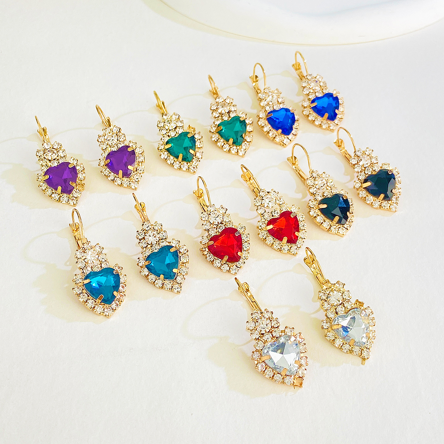 Europeo y americano personalizado amor rhinestone collar pendientes anillo traje brillante joyería nupcial fábrica al por mayor conjunto de tres piezas