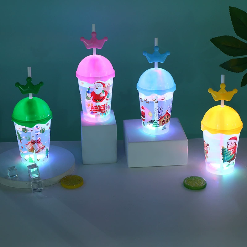 Внешняя торговля мультфильм Милая Рождественская соломенная чашка светящаяся детская чашка для питья PP Соломенная Высококачественная Рождественская пластиковая чашка