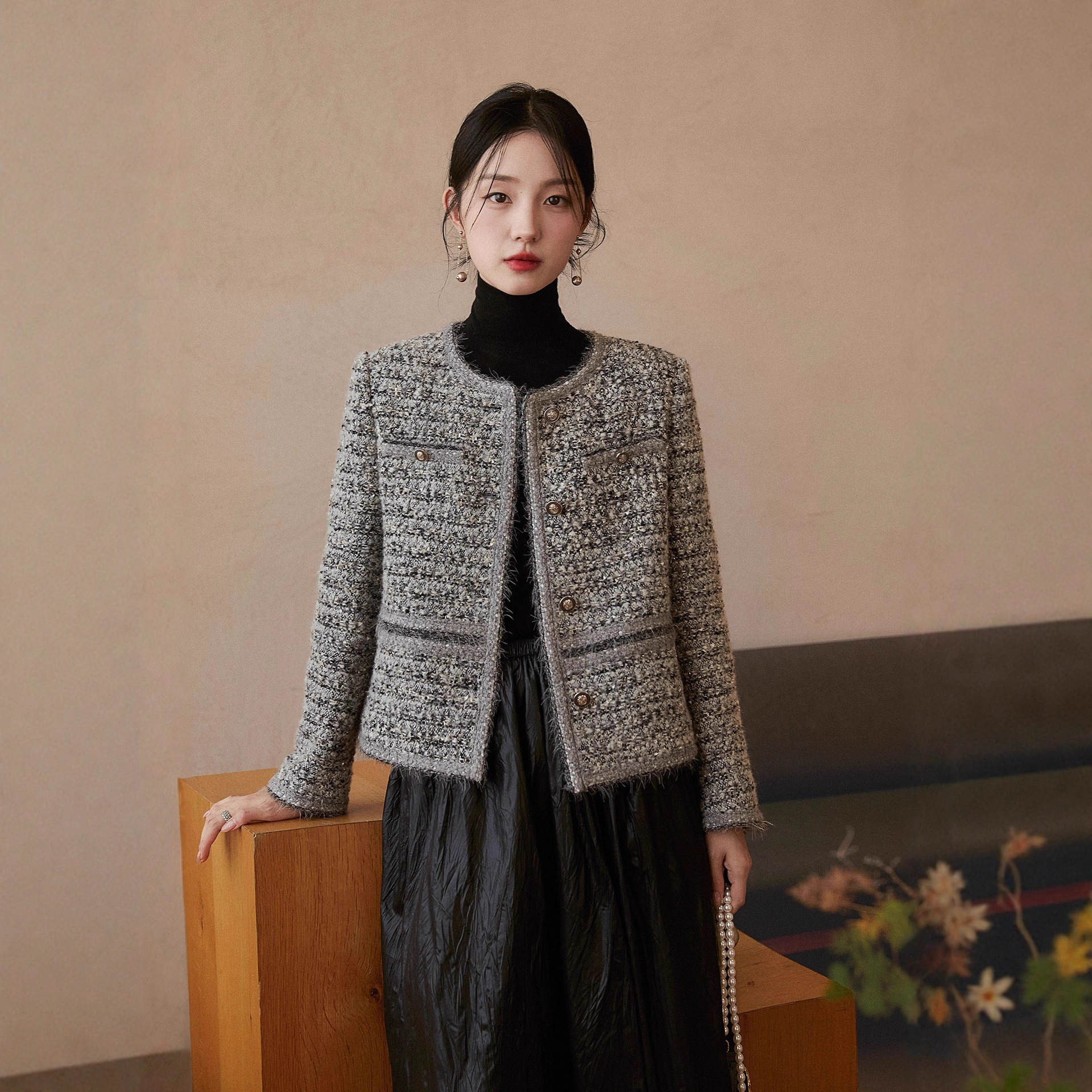 Women's 2025 Autumn Heavy Knit Chanel Style Light Luxury Tweed Short Jacket Top from Gejia Mall