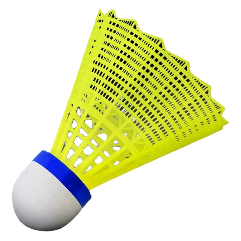 Прочные нейлоновые мячи для бадминтона, 6 штук в упаковке, 12 штук в упаковке, нейлоновые мячи, пластиковые мячи, желто-белые, тренировочные мячи для студентов для использования в помещении и на улице