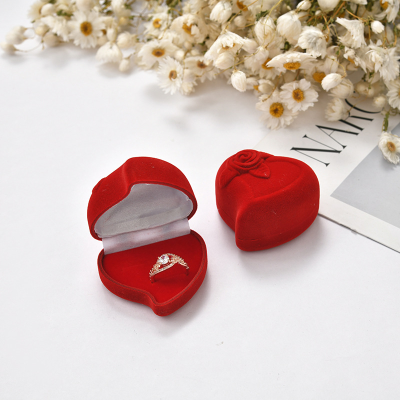 Wholesale Geometric Heart Shaped Flower Jewelry Packaging Velvet Box display picture 4