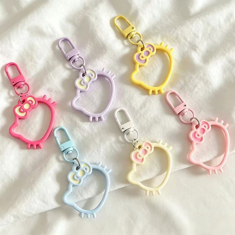 New hollow-out KT cat keychain, a versatile and cute accessory for backpacks, perfect as a gift for best friends or couples New hollow-out KT cat keychain, a versatile and cute accessory for backpacks, perfect as a gift for best friends or couples