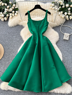 法式氣質穿搭名媛禮服女秋裝優雅收腰顯瘦吊帶大擺蓬蓬連衣裙