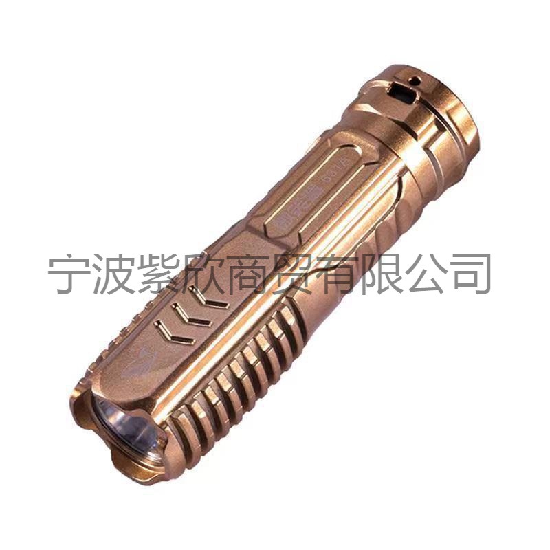 Nueva 831 recargable mini portátil brillante linterna de bolsillo hogar de largo alcance linterna al aire libre