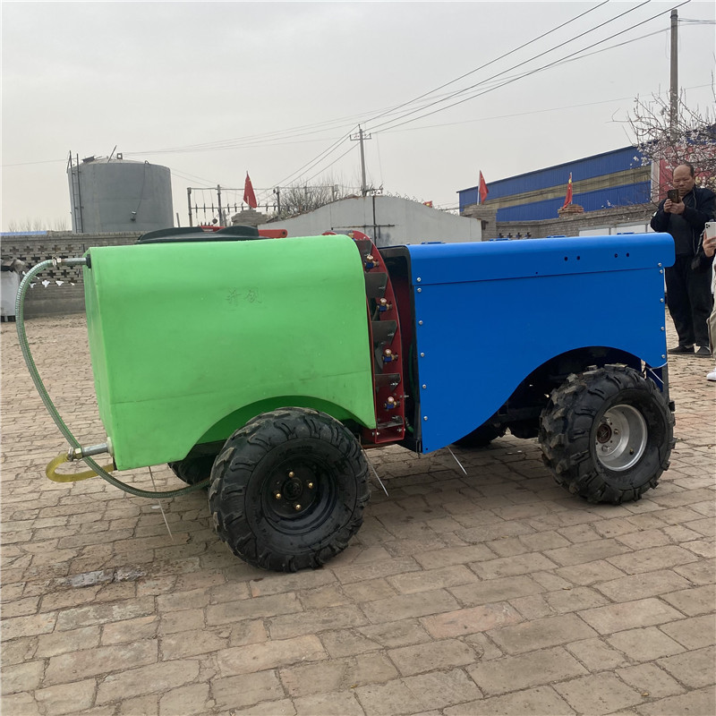 全自动遥控风送式打药车 农用遥控自走式打药机 果园喷雾打药车