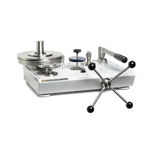 �h�rȫ�¸����� FLUKE P3100 ϵ���ͽ��|����ʽ����Ӌ Һ�����؜y
