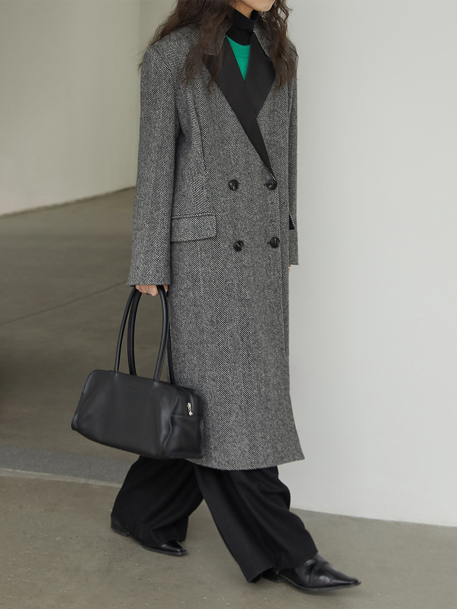 Women's Loose Extended Gun Lapel Coat Image 4