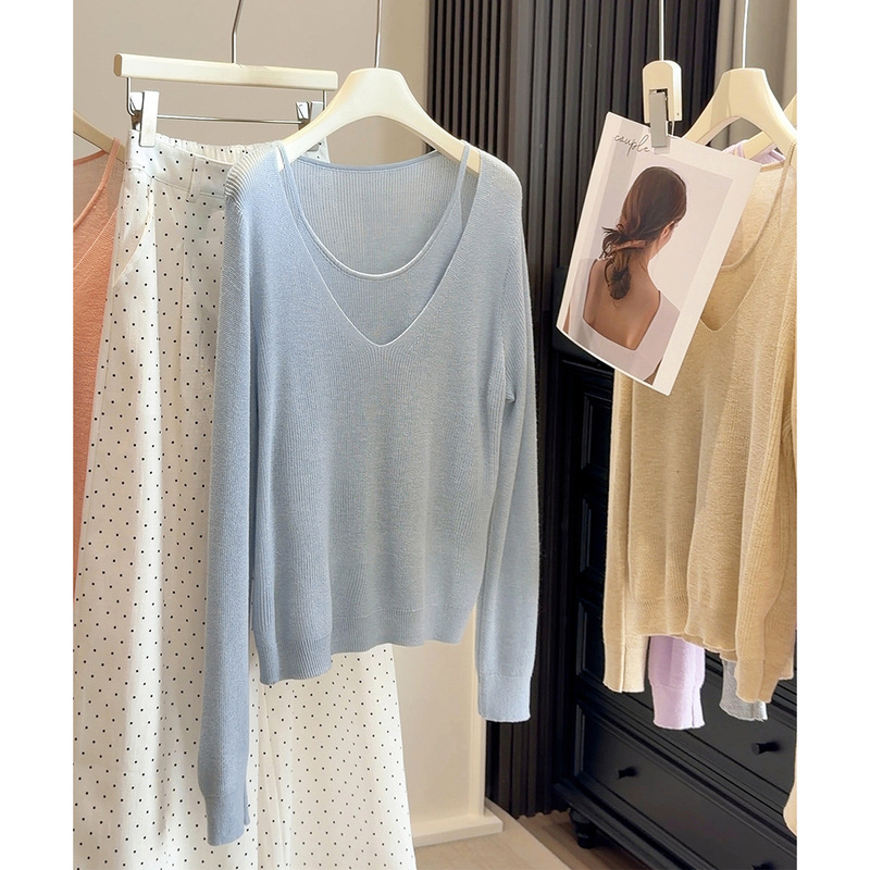 Spring Season's Super Stylish Korean-Style Faux Two-Piece Knit Sweater for Women, 2026 New Model, Long-Sleeve, Thin, Soft Sweater, Base Layer