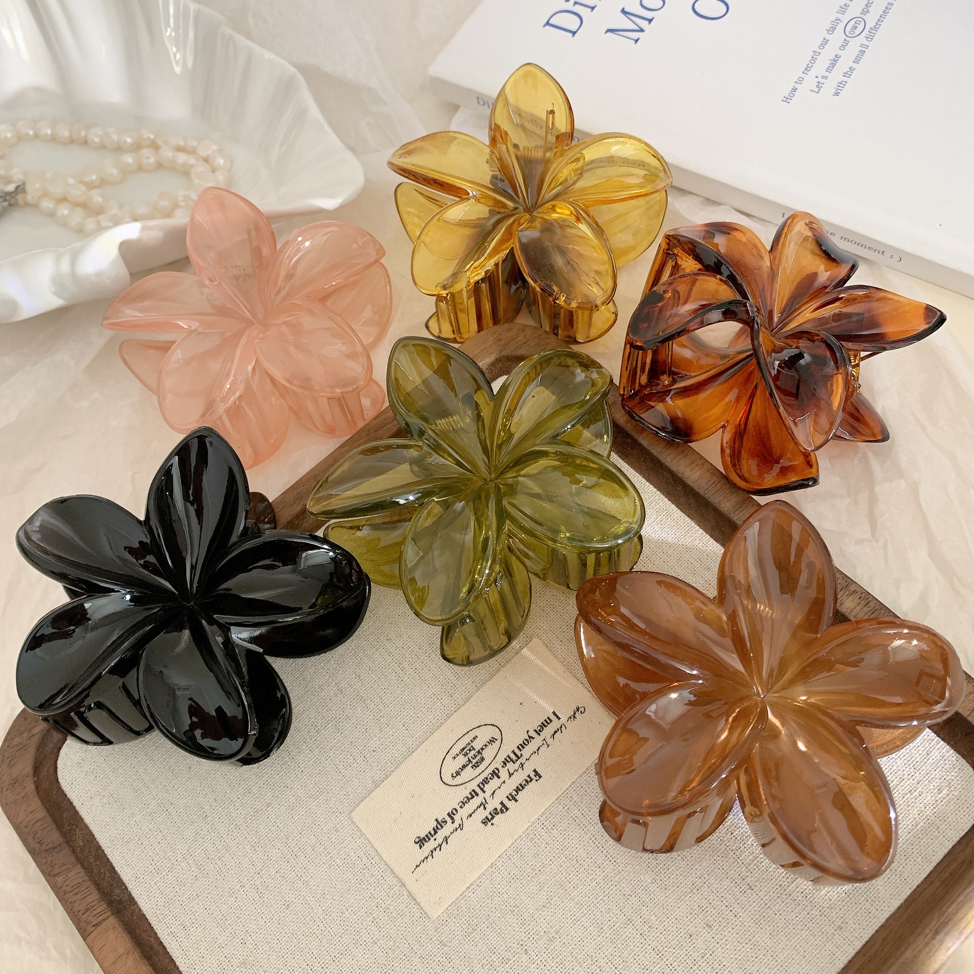Retro, Simple Style Style Multicolor Color Retro Simple Style Women's Flower Fish Shark PS Hair Clip Hair Claws