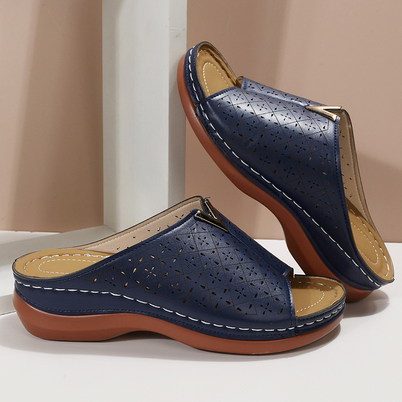 2024 Neue große hohle Schrägabsatz-Cool-Damen-Fischmaul-Hausschuhe mit dicker Sohle_voghion.com