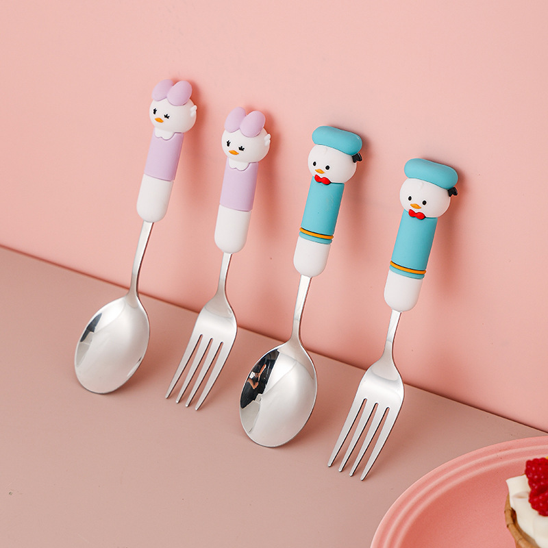 Cuchara de acero inoxidable de Disney Juego de tenedor y cuchara para niños Cuchara de comida casera Cuchara de comida para bebés Cuchara pequeña Dibujos animados de alto valor
