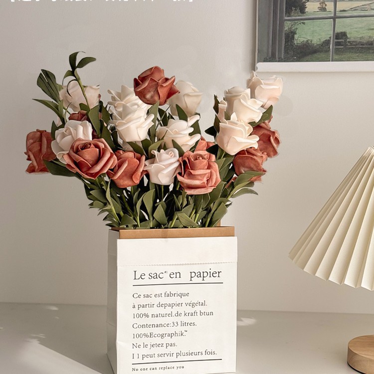 주황색 꽃 10개 + 황백색 꽃 10개 [작은 종이봉투와 장미 카드 2장 무료]