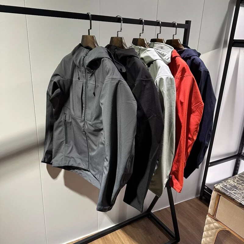 Men's High-Elastic Nylon Softshell Windproof Breathable Waterproof Wear-Resistant Double-Pocket Adjustable Jacket Men's High-Elastic Nylon Softshell Windproof Breathable Waterproof Wear-Resistant Double-Pocket Adjustable Jacket