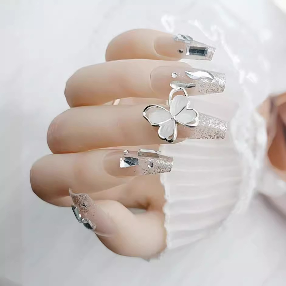 手工穿戴甲批发网红爆款碎钻旋转蝴蝶闪粉美甲甲片成品穿戴指甲贴