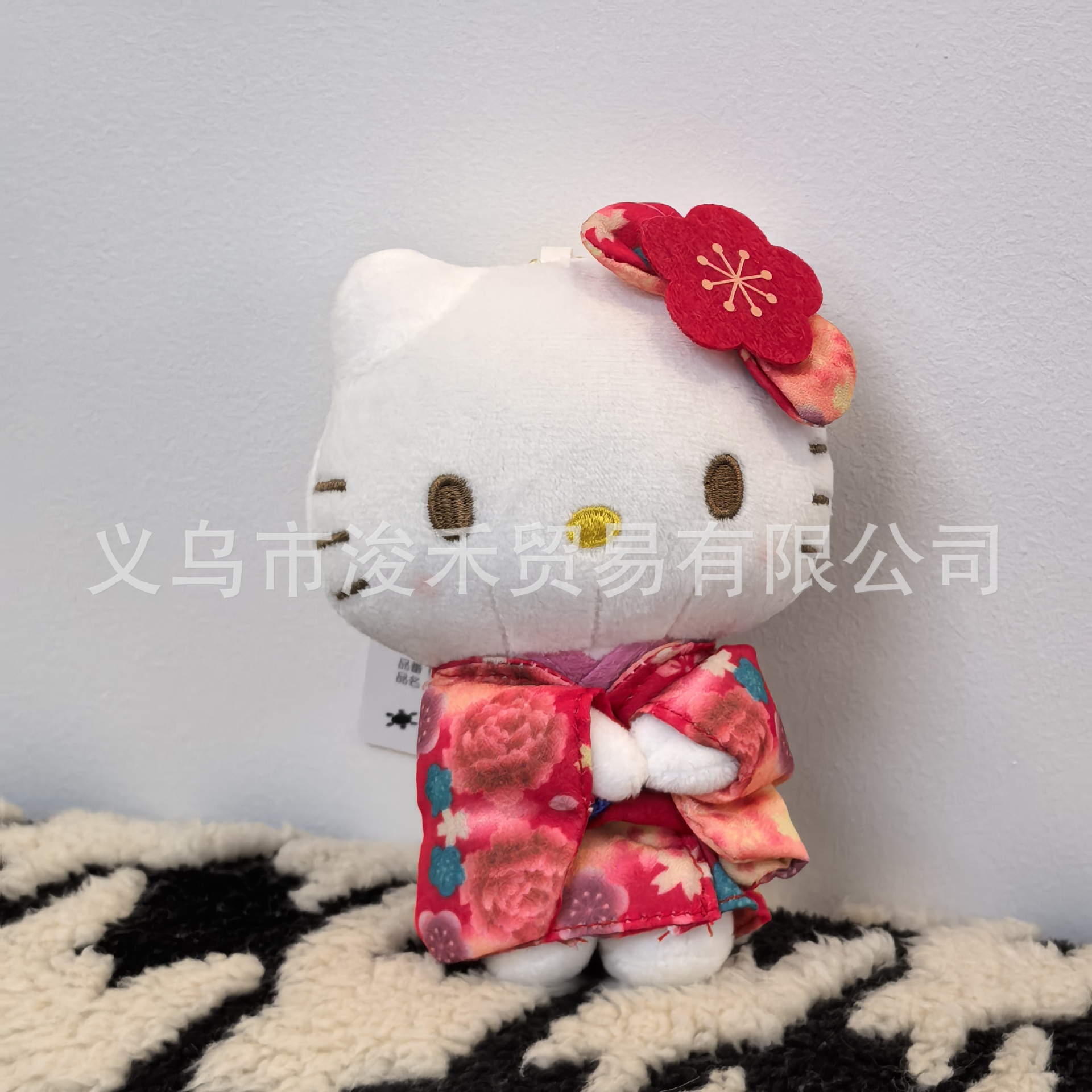 Amor hellokitty muñeca colgante llavero colgante bolsas de regalo bolsas de peluche lindo muñeca colgante lindo