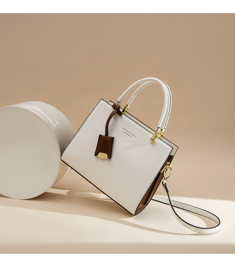 Túi đeo chéo nữ da thật phong cách Lady Dior, thiết kế quai xách tay và đeo chéo, dung tích lớn, kiểu dáng thời trang thu đông — Màu trắng be chi tiết 18